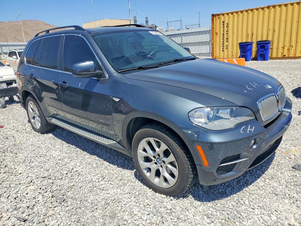 2013 BMW X5 XDRIVE35I — Фото 4 из 12