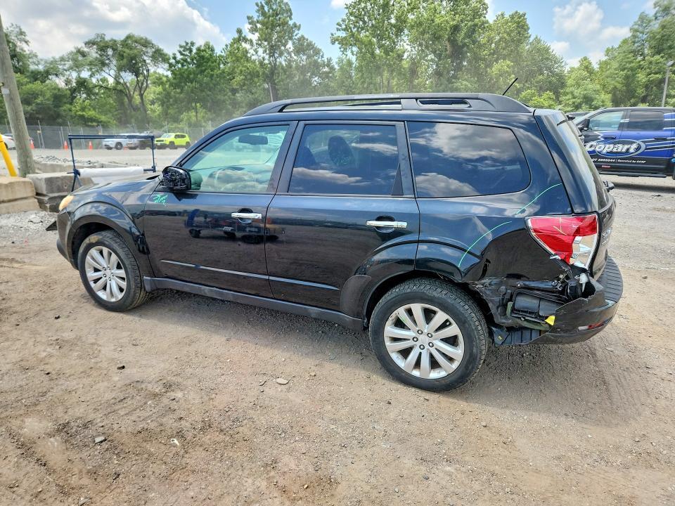 JF2SHADC8CH459201 2012 SUBARU FORESTER photo no. 2