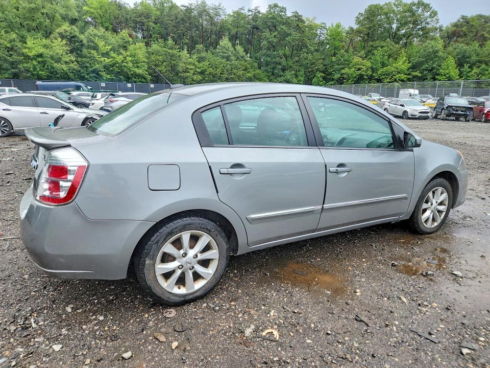 2012 NISSAN SENTRA 2.0 — Фото 3 из 12