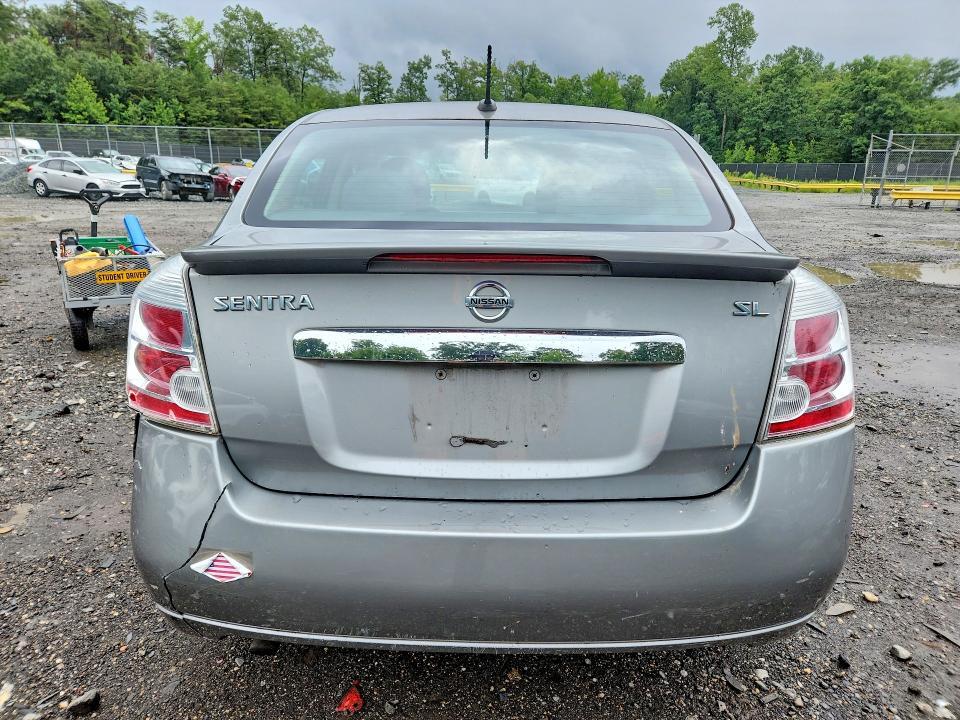 2012 NISSAN SENTRA 2.0 — Фото 6 из 12