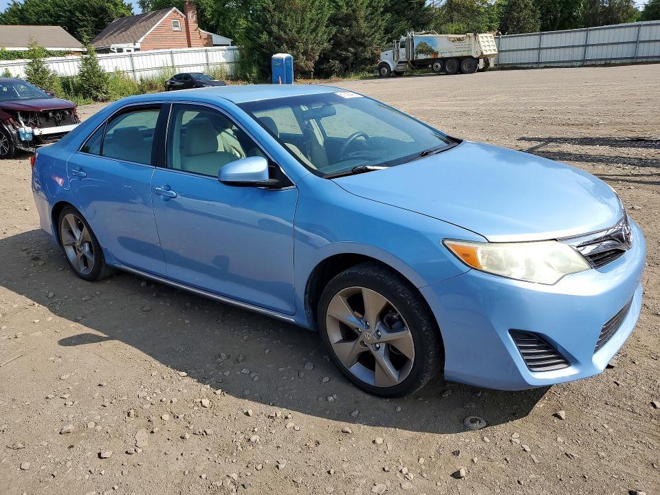 2012 TOYOTA CAMRY LE — Фото 4 из 12