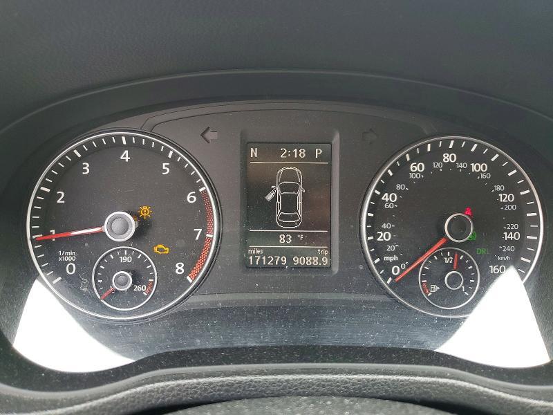 2012 VOLKSWAGEN PASSAT SE — Фото 9 из 12