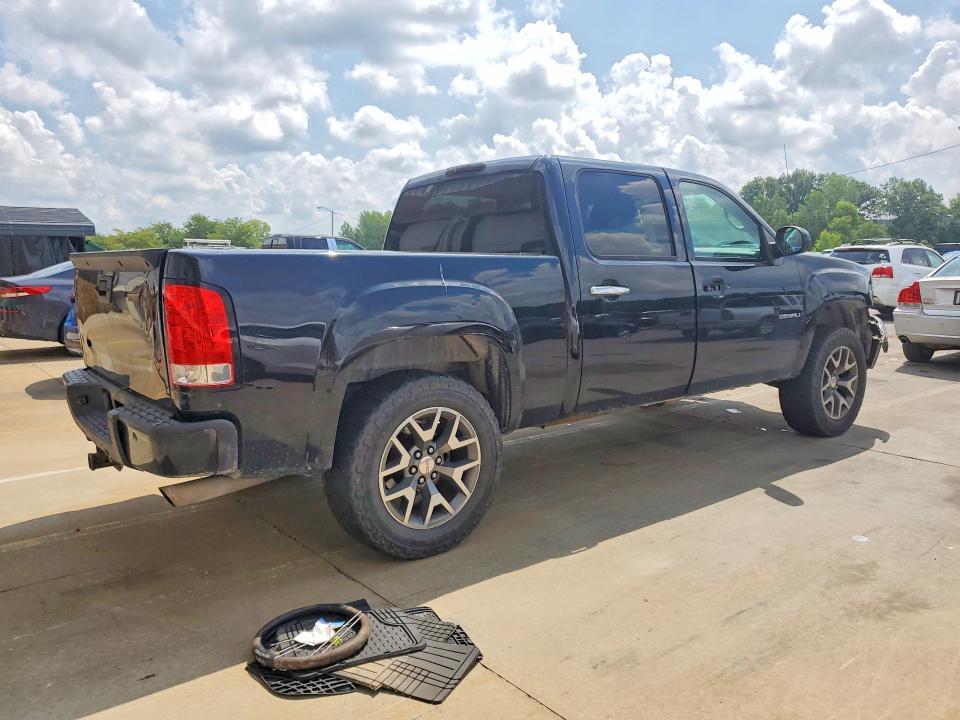 2012 GMC SIERRA K1500 DENALI — Фото 3 из 12