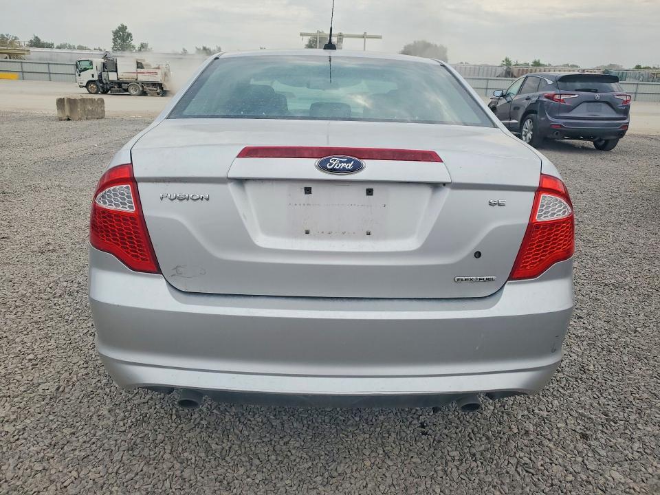 2012 FORD FUSION SE — Фото 6 из 12