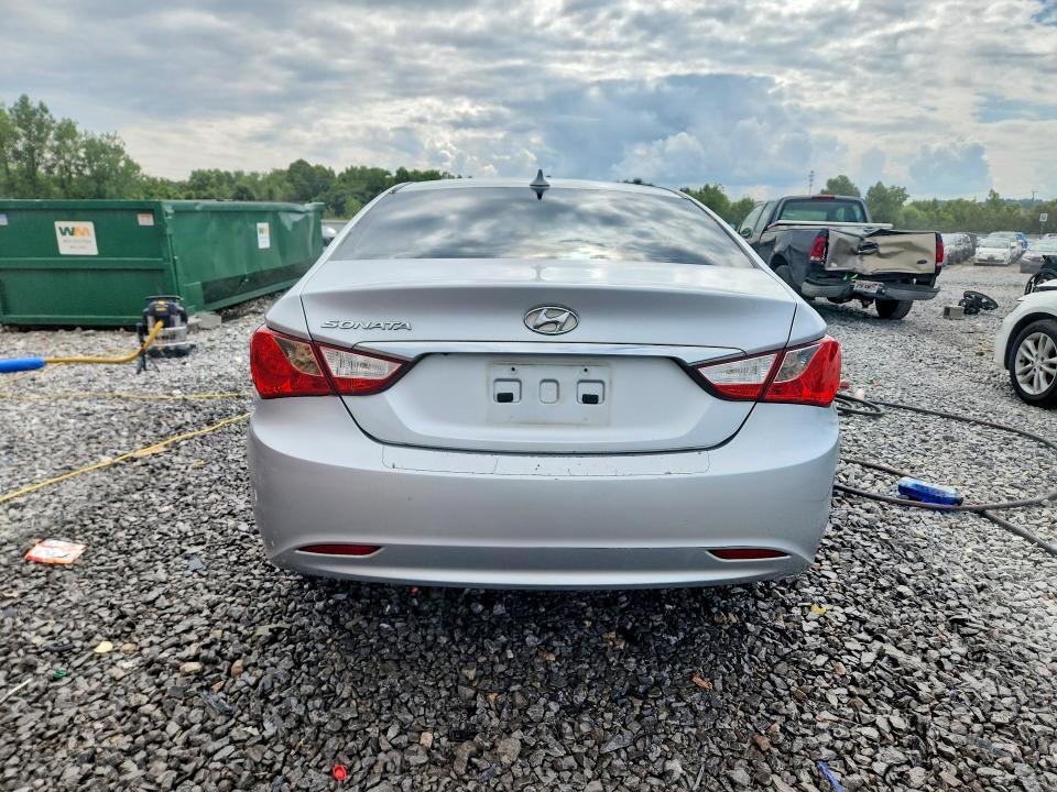 2012 HYUNDAI SONATA GLS — Фото 6 из 12