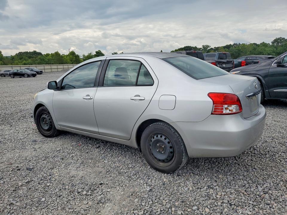 2012 TOYOTA YARIS FLEET — Фото 2 из 12
