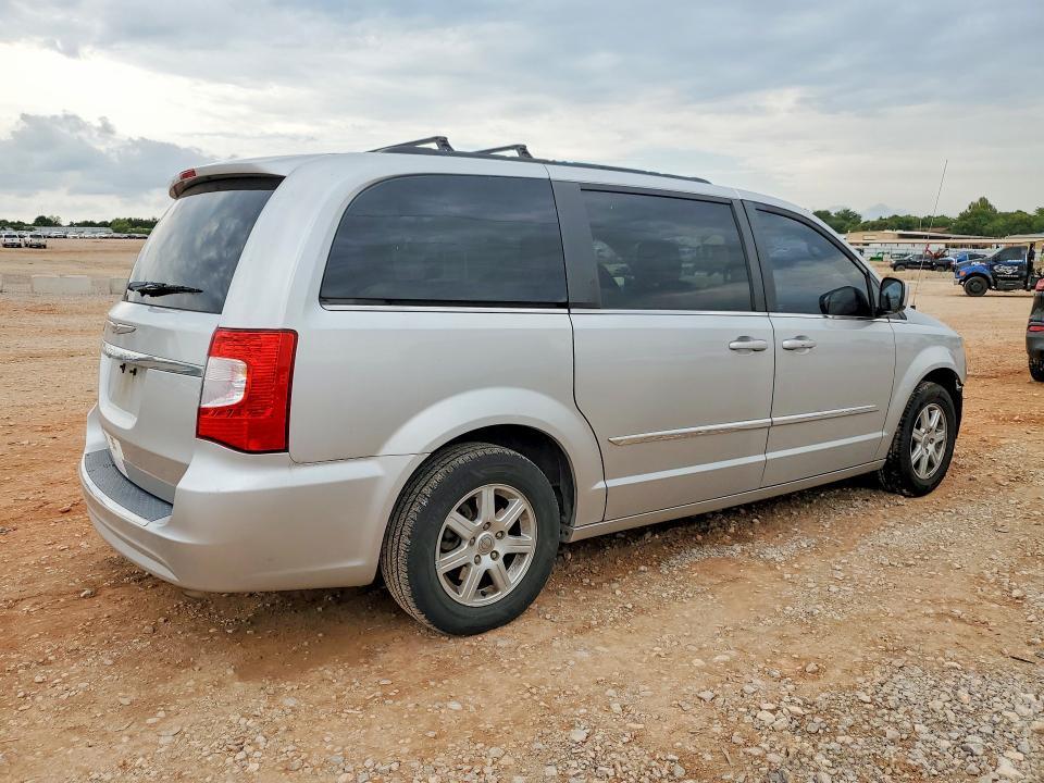 2012 CHRYSLER TOWN & COUNTRY TOURING L — Фото 3 из 14