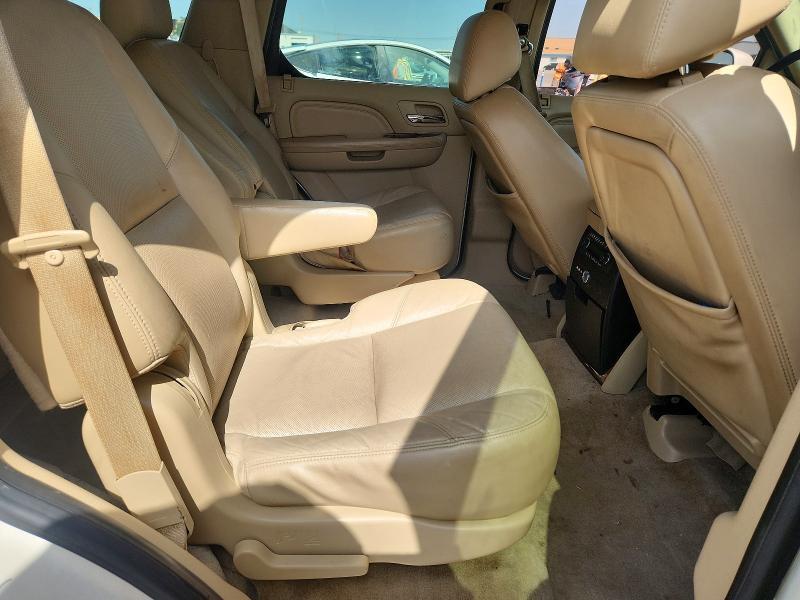 1GYS3AEFXCR211719 2012 CADILLAC ESCALADE photo no. 11