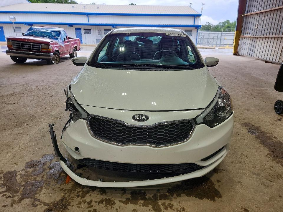 2016 KIA FORTE LX — Фото 5 из 12