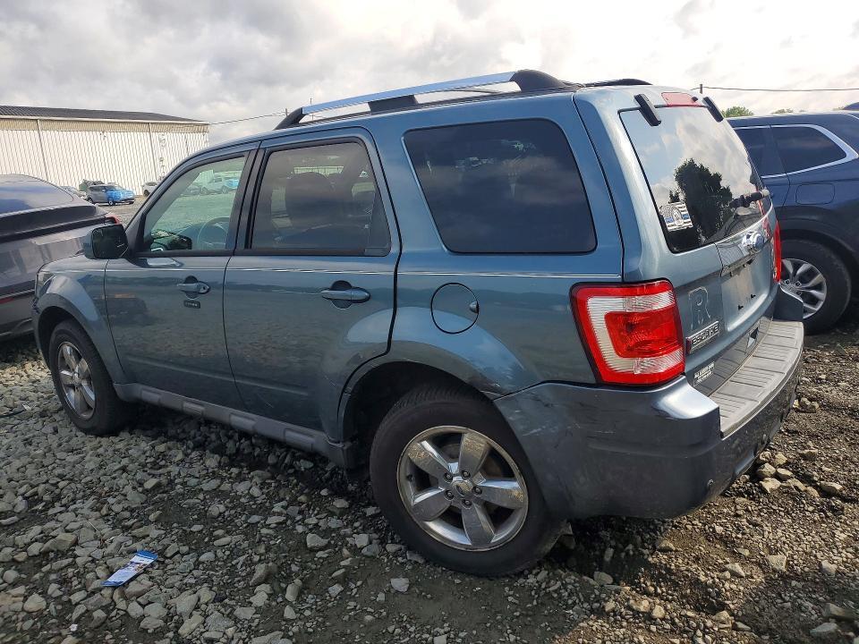 1FMCU9EG1BKB17956 2011 FORD ESCAPE photo no. 2