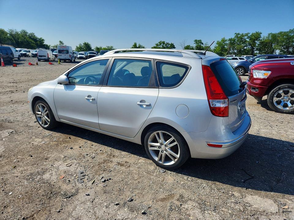 2011 HYUNDAI ELANTRA TOURING SE — Фото 2 из 12