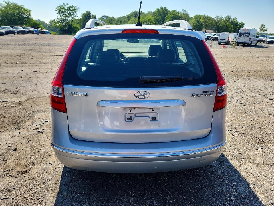 2011 HYUNDAI ELANTRA TOURING SE — Фото 6 из 12