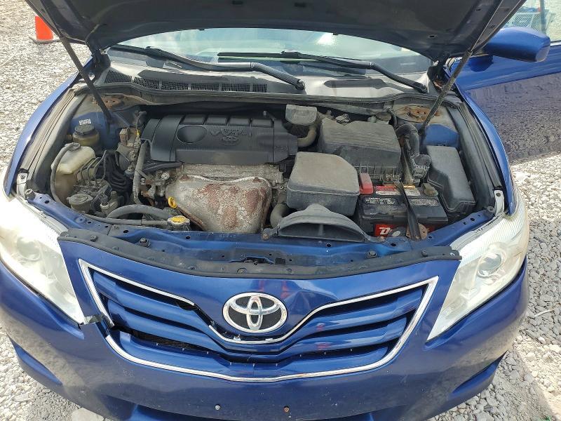 2011 TOYOTA CAMRY BASE — Фото 11 из 12