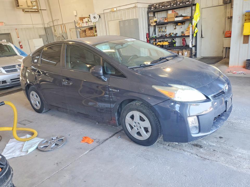 2011 TOYOTA PRIUS FOUR — Фото 4 из 12