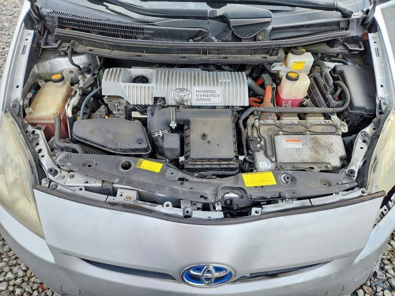 2011 TOYOTA PRIUS TWO — Фото 11 из 12
