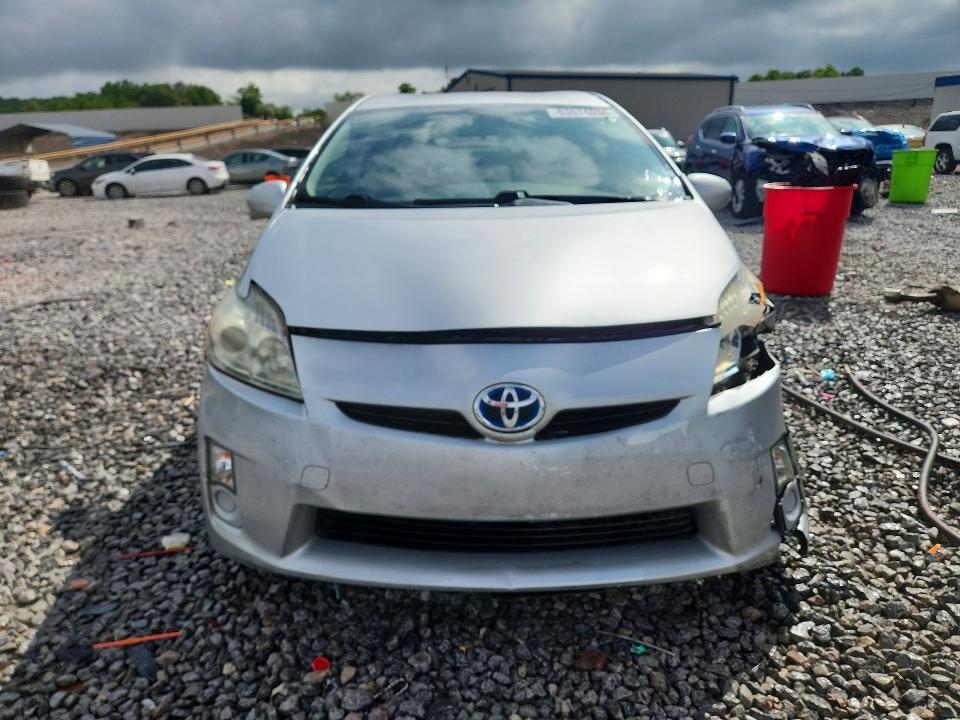 2011 TOYOTA PRIUS TWO — Фото 5 из 12