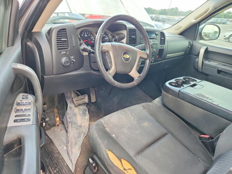 2011 CHEVROLET SILVERADO C1500 LT — Фото 8 из 12