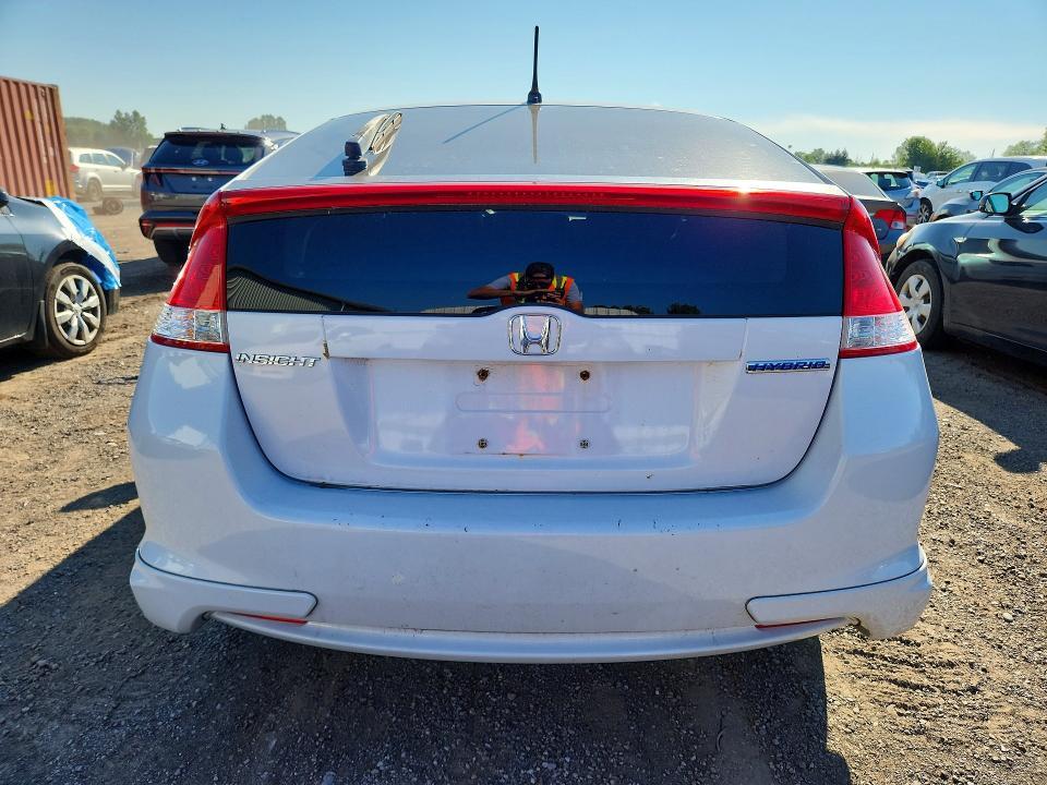 JHMZE2H75AS800609 2010 HONDA INSIGHT photo no. 6