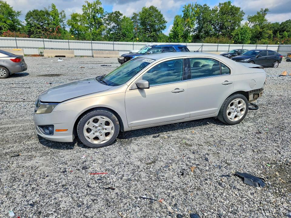 2010 FORD FUSION SE