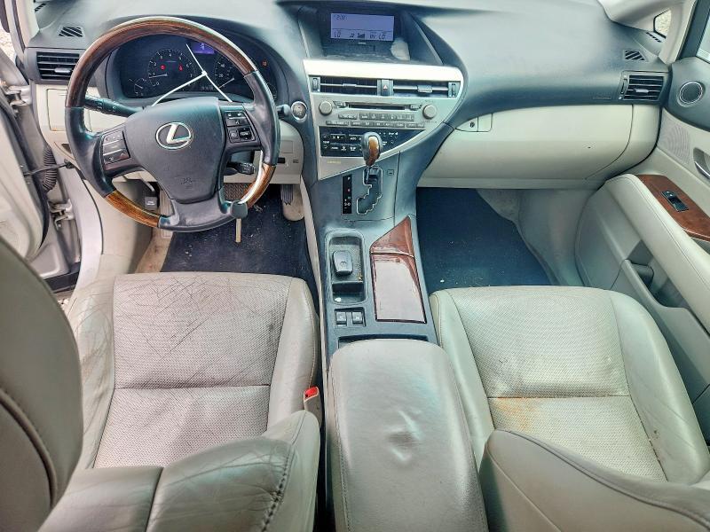 2010 LEXUS RX 350 — Фото 8 из 13