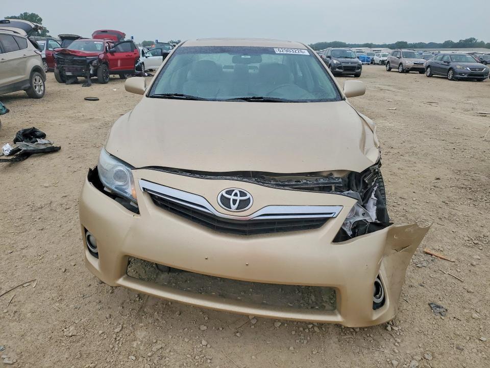 2010 TOYOTA CAMRY HYBRID — Фото 5 из 13
