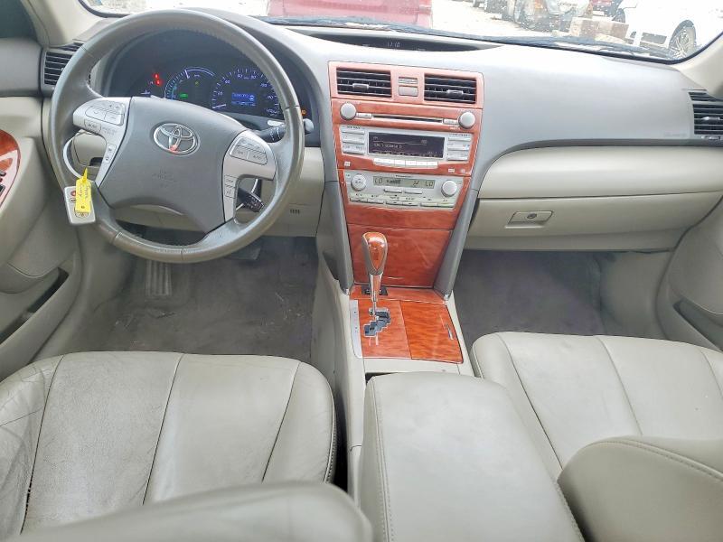 2010 TOYOTA CAMRY HYBRID — Фото 8 из 13