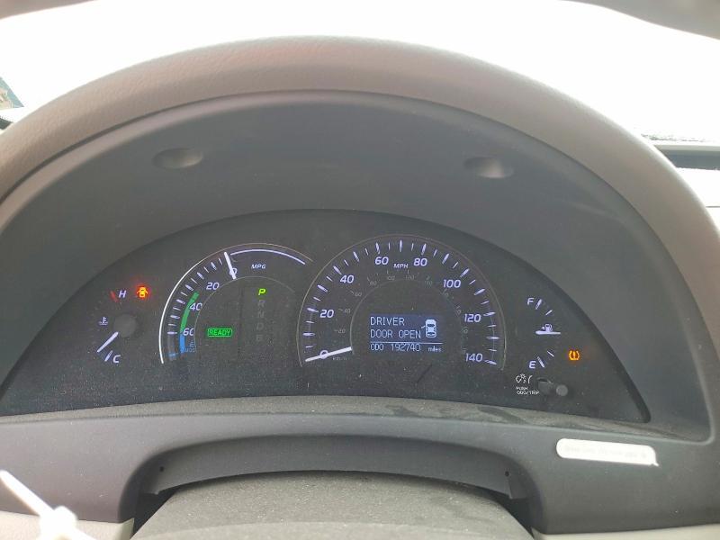 2010 TOYOTA CAMRY HYBRID — Фото 9 из 13
