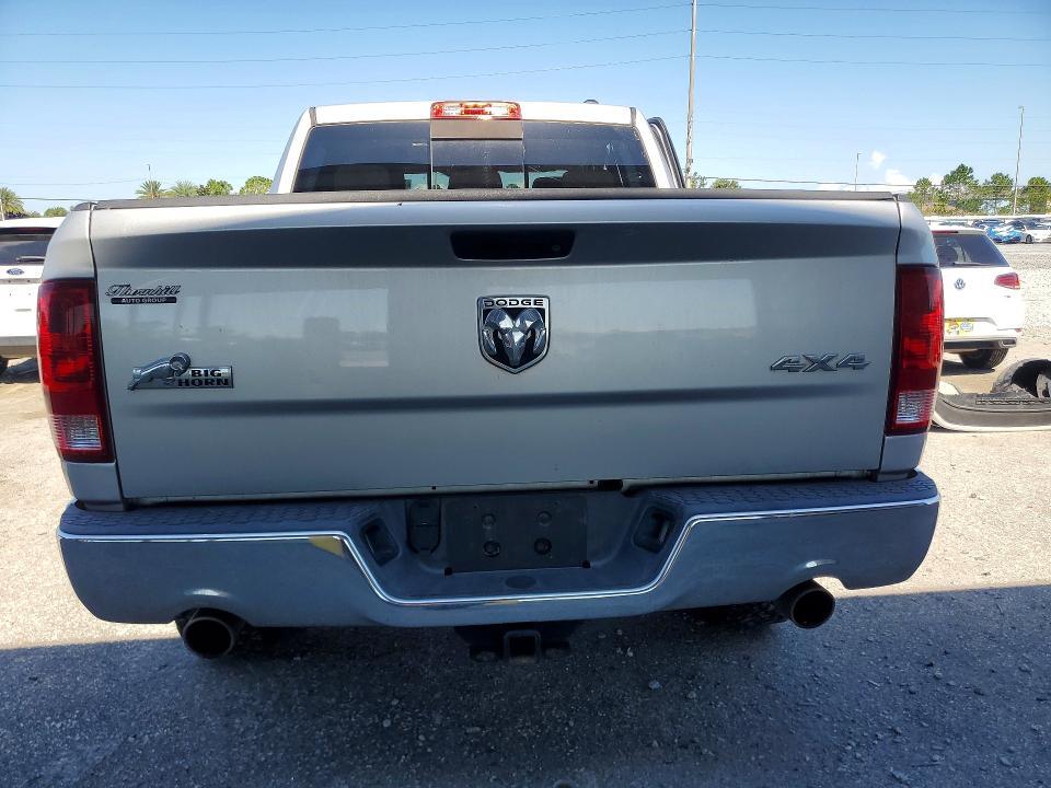 2010 DODGE RAM 1500 — Фото 6 из 12