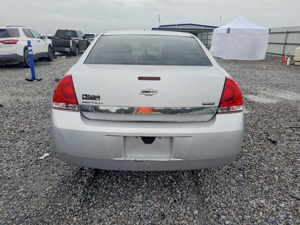 2010 CHEVROLET IMPALA LS — Фото 6 из 12