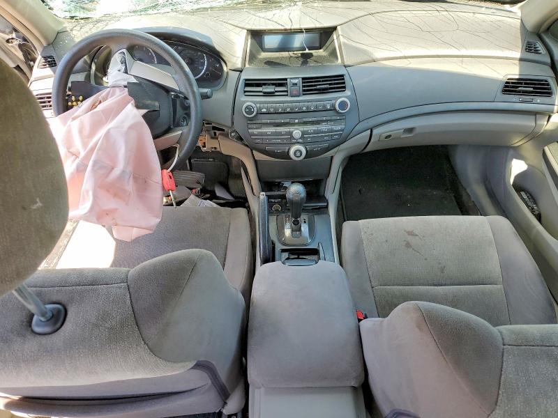 2009 HONDA ACCORD LX — Фото 8 из 12