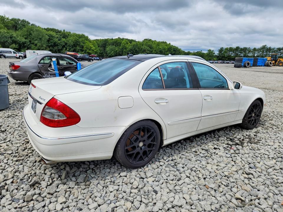 2008 MERCEDES-BENZ E 350 4MATIC — Фото 3 из 13
