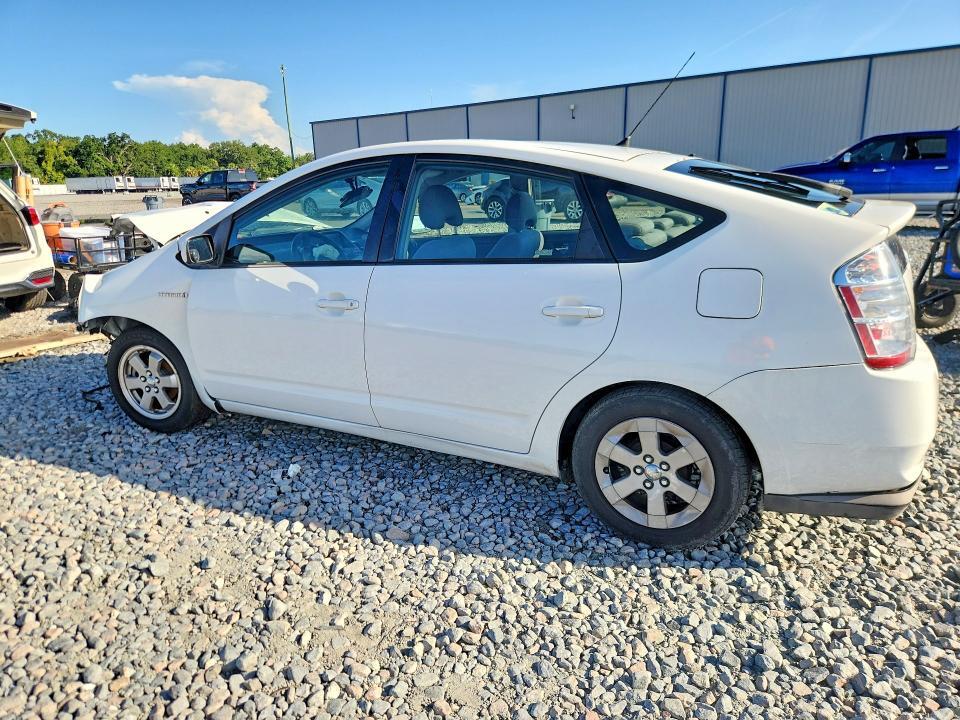 2008 TOYOTA PRIUS BASE — Фото 2 из 13