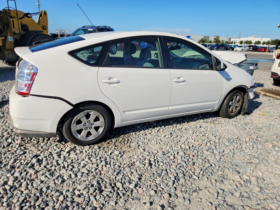 2008 TOYOTA PRIUS BASE — Фото 3 из 13