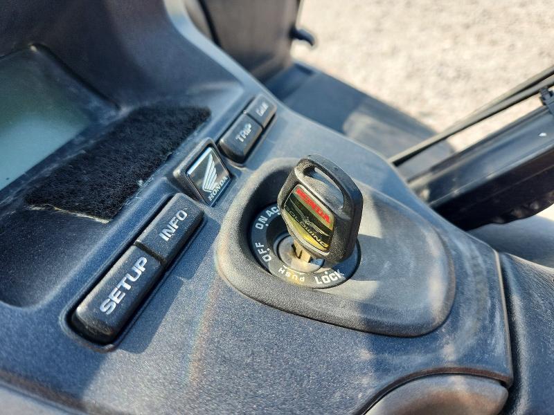 1HFSC47F67A601828 2007 HONDA GL1800 photo no. 8