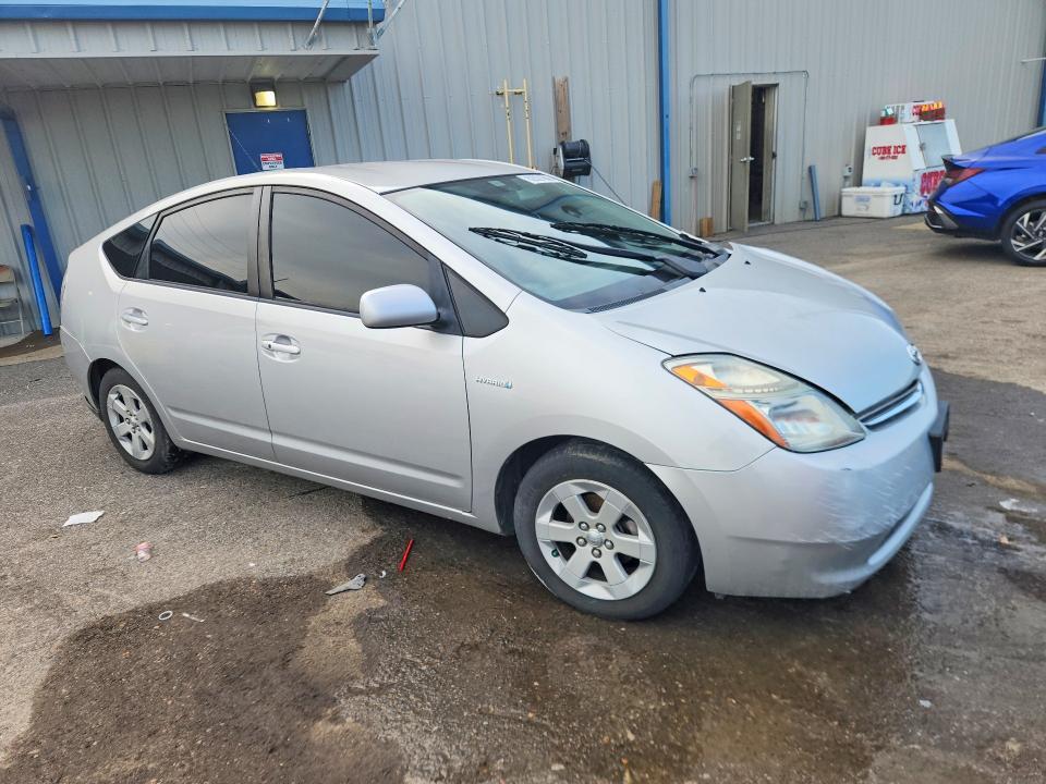 2007 TOYOTA PRIUS BASE — Фото 4 из 12