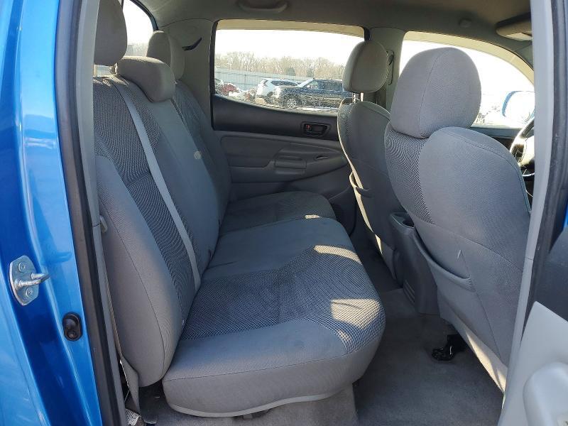 2005 TOYOTA TACOMA DOUBLE CAB — Фото 10 из 12