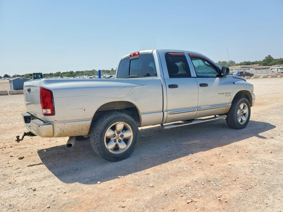 2005 DODGE RAM 1500 ST — Фото 3 из 12