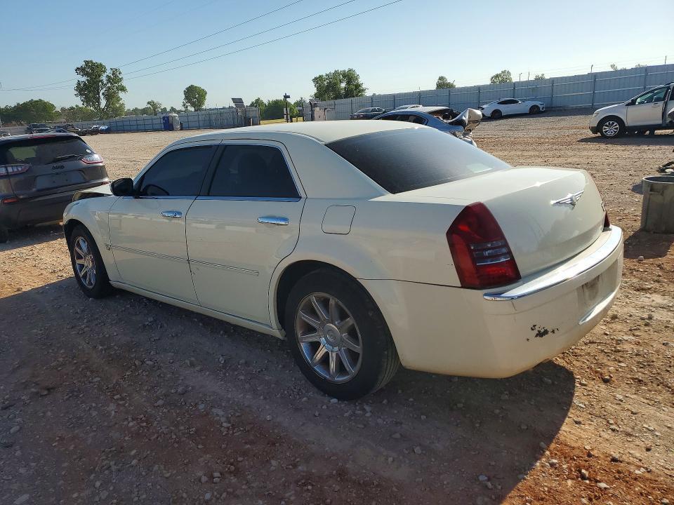 2005 CHRYSLER 300C — Фото 2 из 12