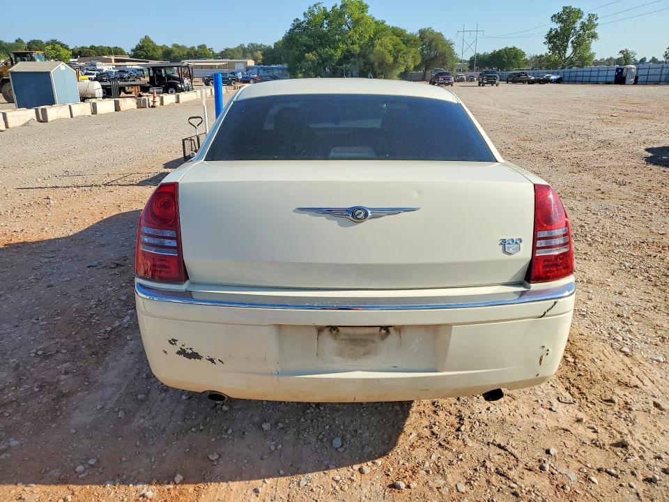 2005 CHRYSLER 300C — Фото 6 из 12