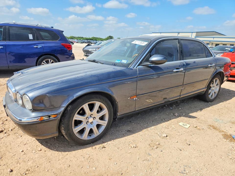 2005 JAGUAR XJ8 SAJWA79C55SG49077