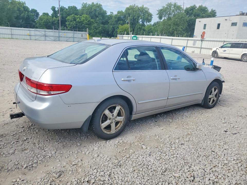 1HGCM56764A073085 2004 HONDA ACCORD photo no. 3