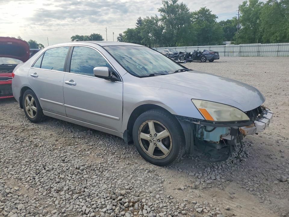 1HGCM56764A073085 2004 HONDA ACCORD photo no. 4