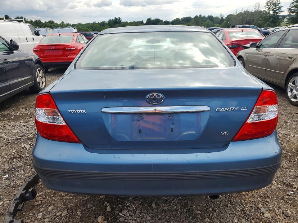 2003 TOYOTA CAMRY LE V6 — Фото 6 из 12