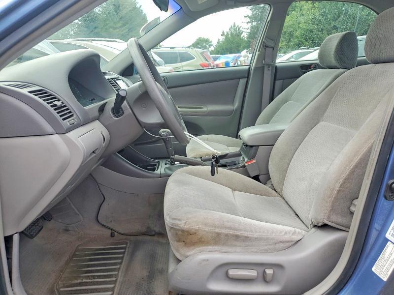 2003 TOYOTA CAMRY LE V6 — Фото 7 из 12