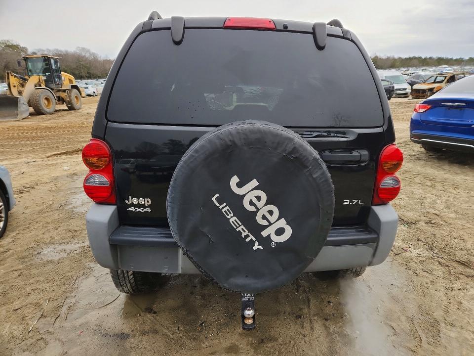 2003 JEEP LIBERTY SPORT — Фото 6 из 12