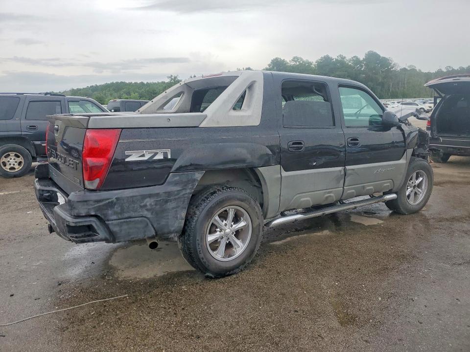 2002 CHEVROLET AVALANCHE K1500 — Фото 3 из 12
