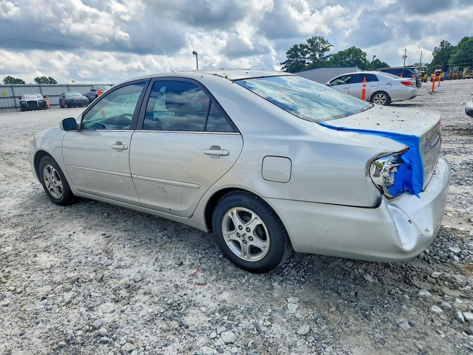 2002 TOYOTA CAMRY LE — Фото 2 из 12