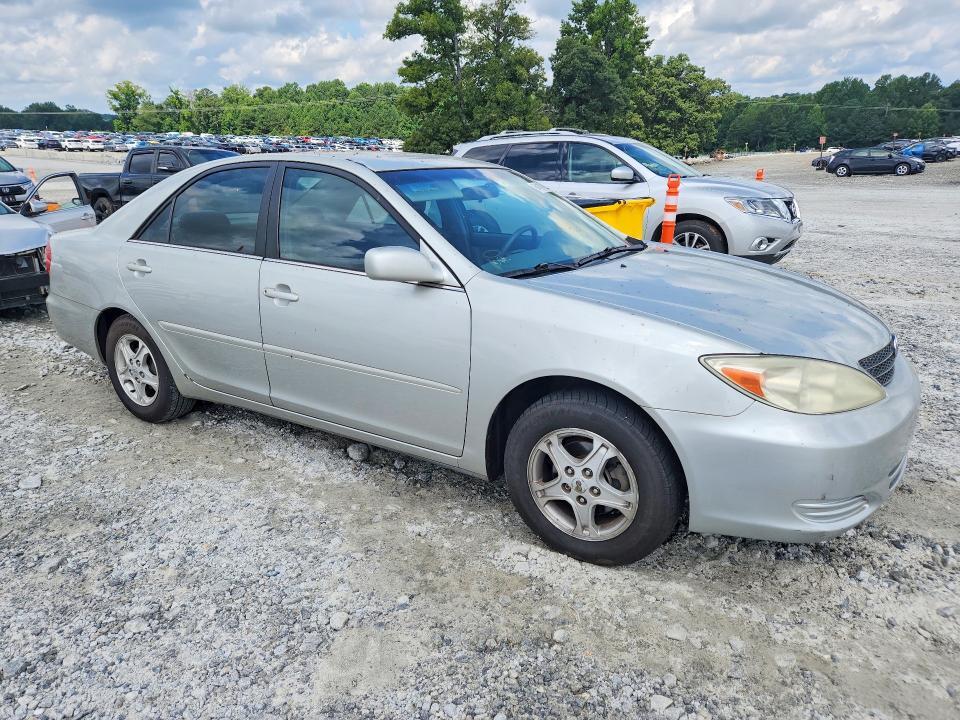 2002 TOYOTA CAMRY LE — Фото 4 из 12