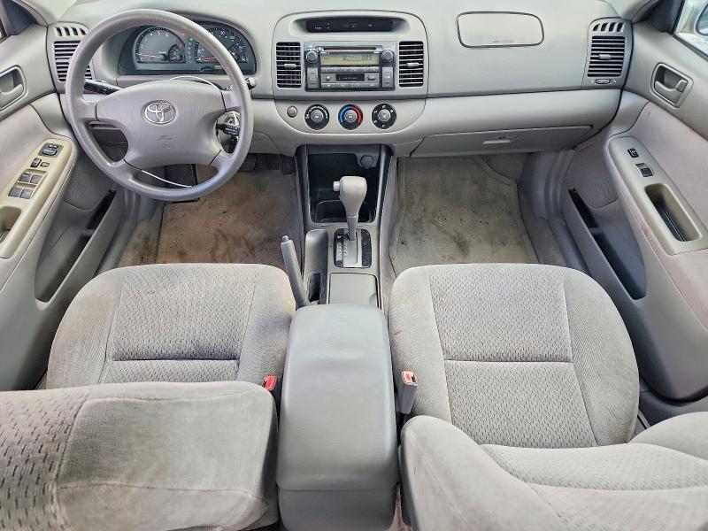 2002 TOYOTA CAMRY LE — Фото 8 из 12