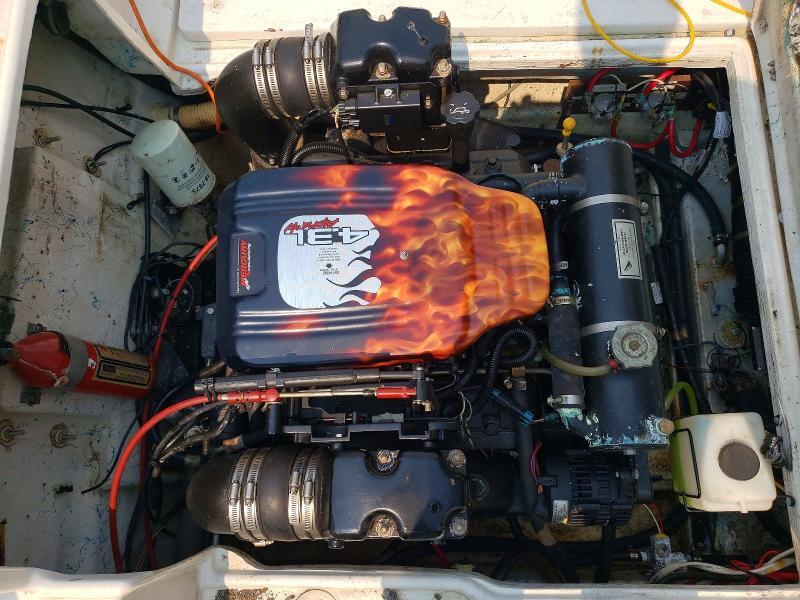 1991 BAYLINER 2159 TROPHY - BOAT — Фото 7 из 10